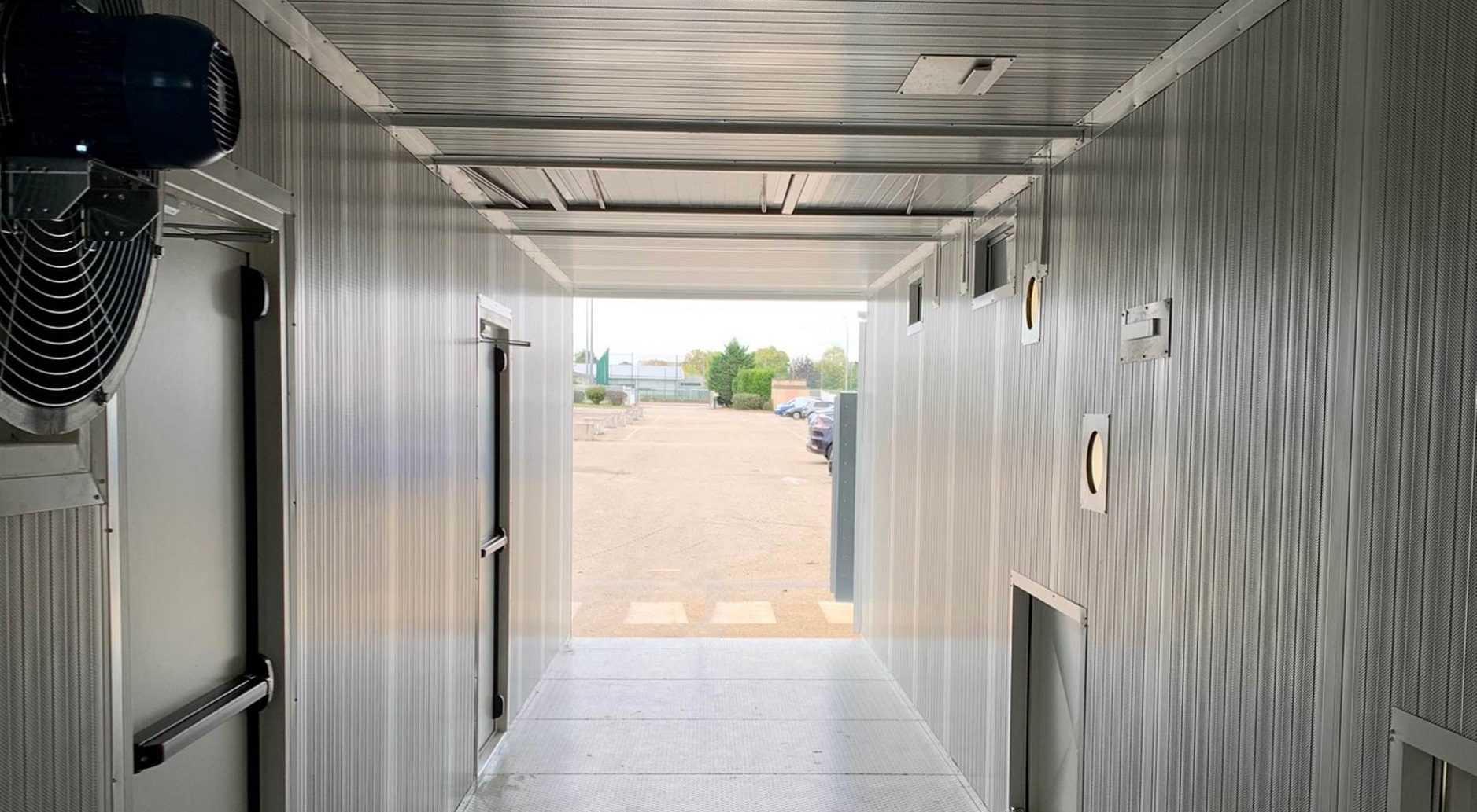 CAPSA CONTAINER Container aménagé avec isolation phonique