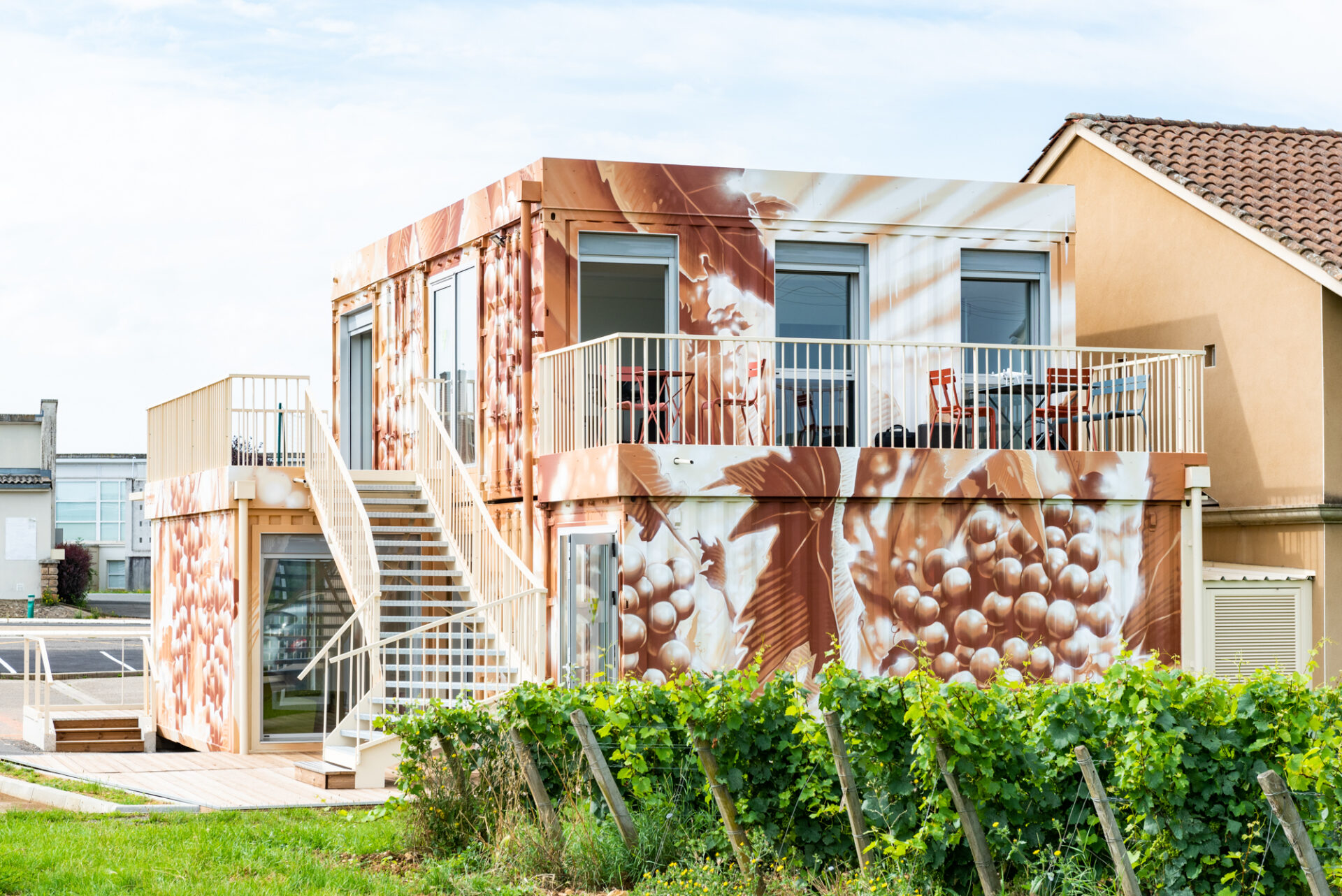 capsa-construction-modulaire-container-transforme-vitilab-vinipole-sud-bourgogne-1