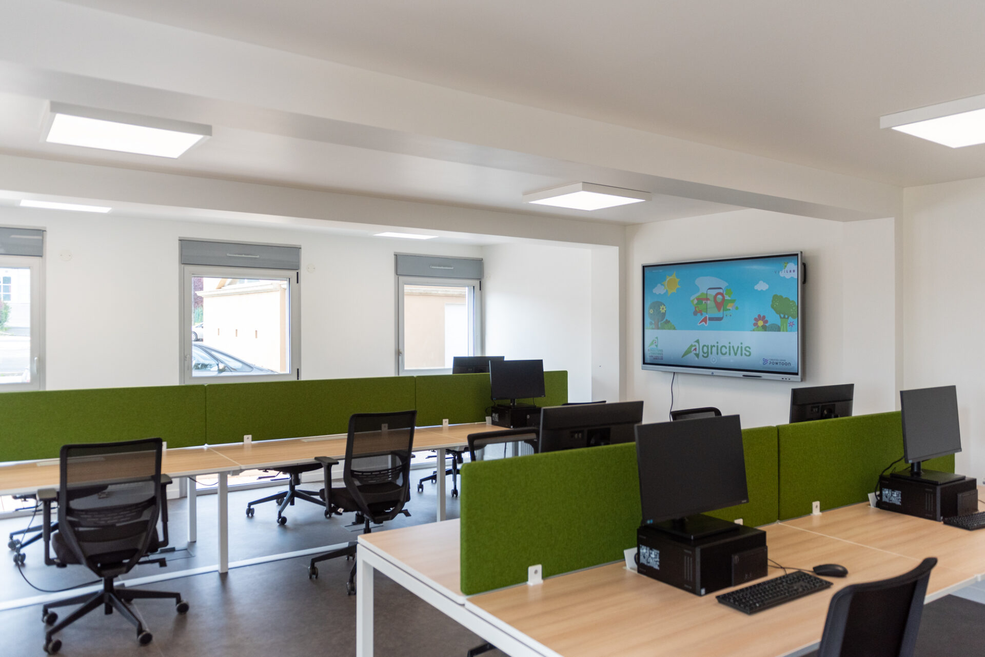 capsa-construction-modulaire-container-transforme-vitilab-vinipole-sud-bourgogne-2