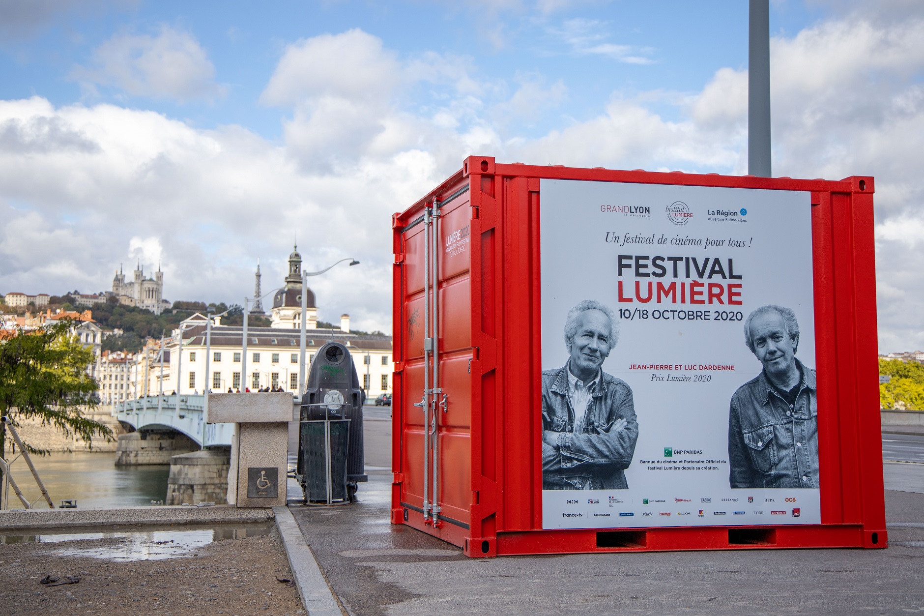 CAPSA_festival_lumiere_event_signaletique