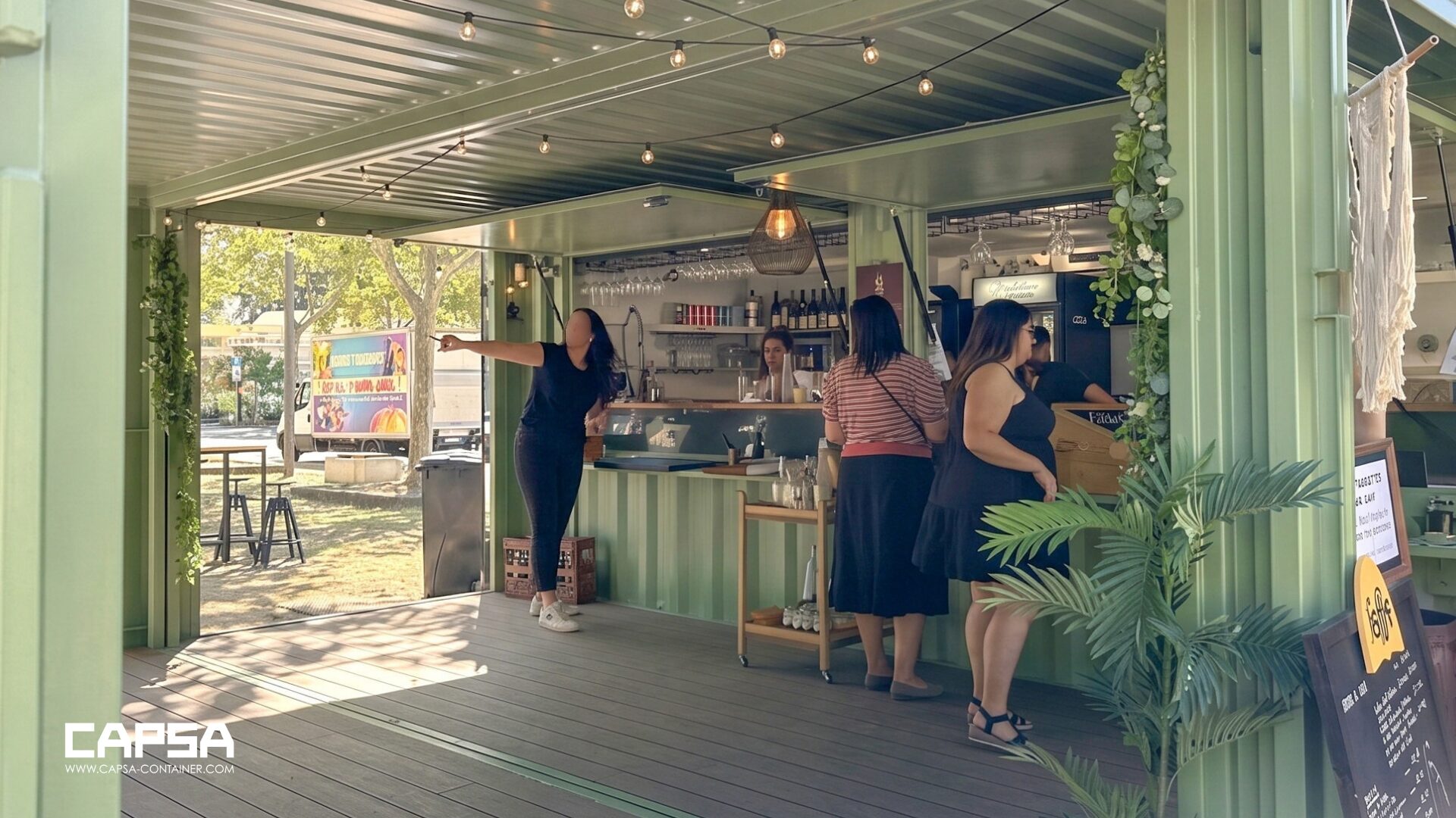 Bar en container L'Éphémère 4
